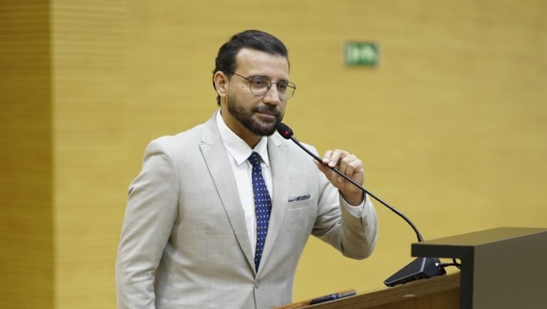 Deputado Ribeiro do Sinpol anuncia reforma da Delegacia de Polícia Civil de Guajará-Mirim 10 Deputado Ribeiro do Sinpol anuncia reforma da Delegacia de Polícia Civil de Guajará-Mirim