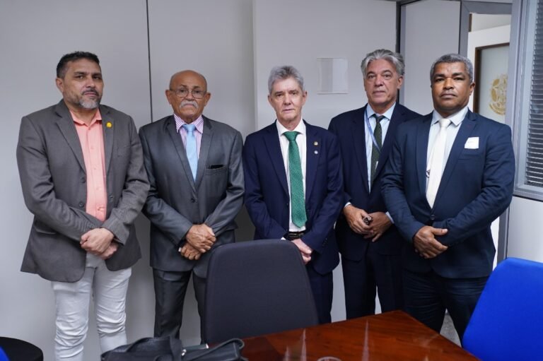Jaime Bagattoli solicita ao presidente da Câmara o início imediato da tramitação da PEC da Transposição 11 Jaime Bagattoli solicita ao presidente da Câmara o início imediato da tramitação da PEC da Transposição