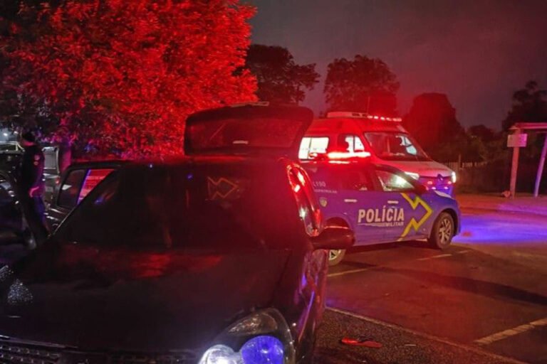 Motorista de aplicativo é sequestrado e mantido refém por criminosos 12 Motorista de aplicativo é sequestrado e mantido refém por criminosos