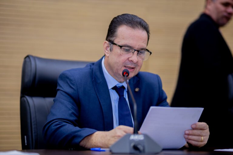 Projeto de lei do daputado Luís do Hospital cria política para oferta do Mounjaro no SUS em RO 16 Projeto de lei do daputado Luís do Hospital cria política para oferta do Mounjaro no SUS em RO