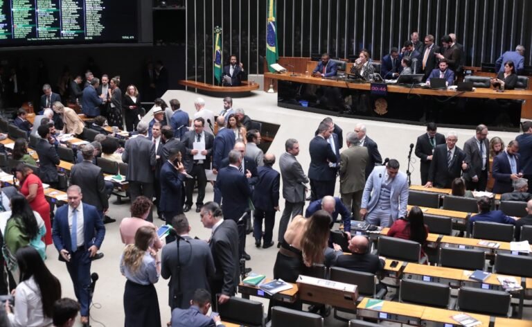 Todos os deputados federais de Rondônia votam a favor da PEC da Segurança Pública 3 Todos os deputados federais de Rondônia votam a favor da PEC da Segurança Pública
