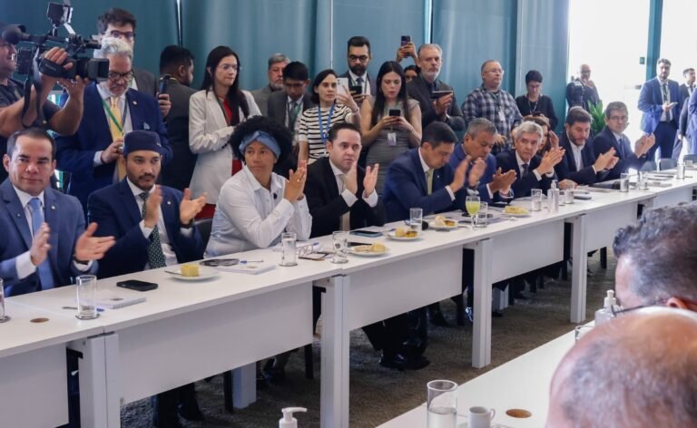 PEC 47 da transposição segue para a CCJ da Câmara dos Deputados e Silvia Cristina comemora 2 PEC 47 da transposição segue para a CCJ da Câmara dos Deputados e Silvia Cristina comemora