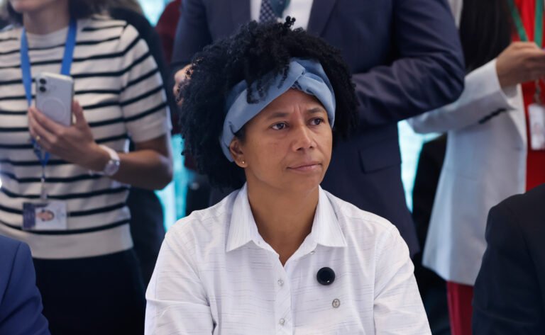 Dignidade aos servidores: Sílvia Cristina destaca o envio da PEC 47 da transposição à CCJ da Câmara dos Deputados 9 Dignidade aos servidores: Sílvia Cristina destaca o envio da PEC 47 da transposição à CCJ da Câmara dos Deputados