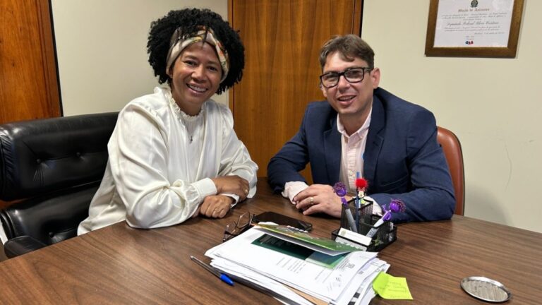 Deputada Sílvia Cristina garante R$ 10,3 milhões para a construção do Centro do Autista em Jaru 8 Deputada Sílvia Cristina garante R$ 10,3 milhões para a construção do Centro do Autista em Jaru