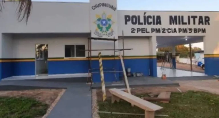 Homem denuncia enteado por ameaças de morte com facão em RO 3 Homem denuncia enteado por ameaças de morte com facão em RO