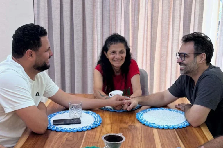 Samuel Costa, Neidinha Suruí e Vinicius Miguel viabilizam terceira via em Rondônia com nominata completa pelo PSB 20 Samuel Costa, Neidinha Suruí e Vinicius Miguel viabilizam terceira via em Rondônia com nominata completa pelo PSB