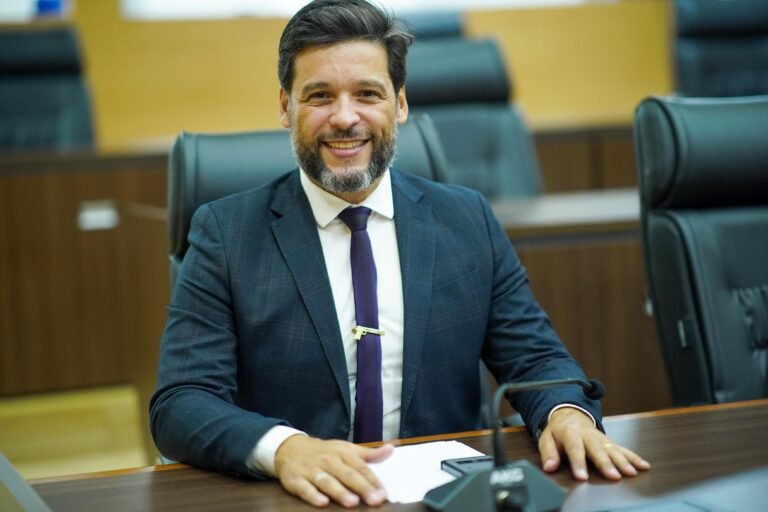 Delegado Camargo cobra implantação do Programa Escola Segura e Cidadã em escola de Jaru 2 Delegado Camargo cobra implantação do Programa Escola Segura e Cidadã em escola de Jaru
