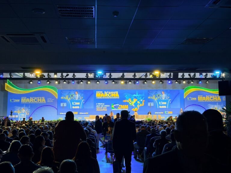 AROM participa da abertura da XXVII Marcha a Brasília em Defesa dos Municípios 2 AROM participa da abertura da XXVII Marcha a Brasília em Defesa dos Municípios