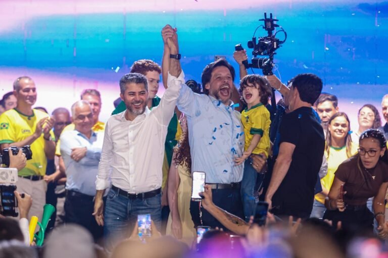 Marcos Rogério anuncia Rodrigo Camargo como vice e recebe apoio de Léo Moraes em lançamento da pré-candidatura em Porto Velho 3 Marcos Rogério anuncia Rodrigo Camargo como vice e recebe apoio de Léo Moraes em lançamento da pré-candidatura em Porto Velho