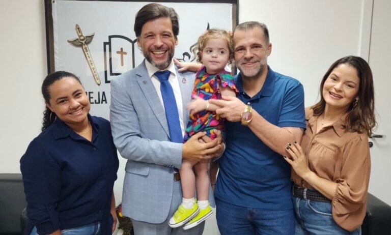 Delegado Camargo recebe famílias e reforça mobilização em defesa de crianças cardiopatas em Rondônia 5 Delegado Camargo recebe famílias e reforça mobilização em defesa de crianças cardiopatas em Rondônia