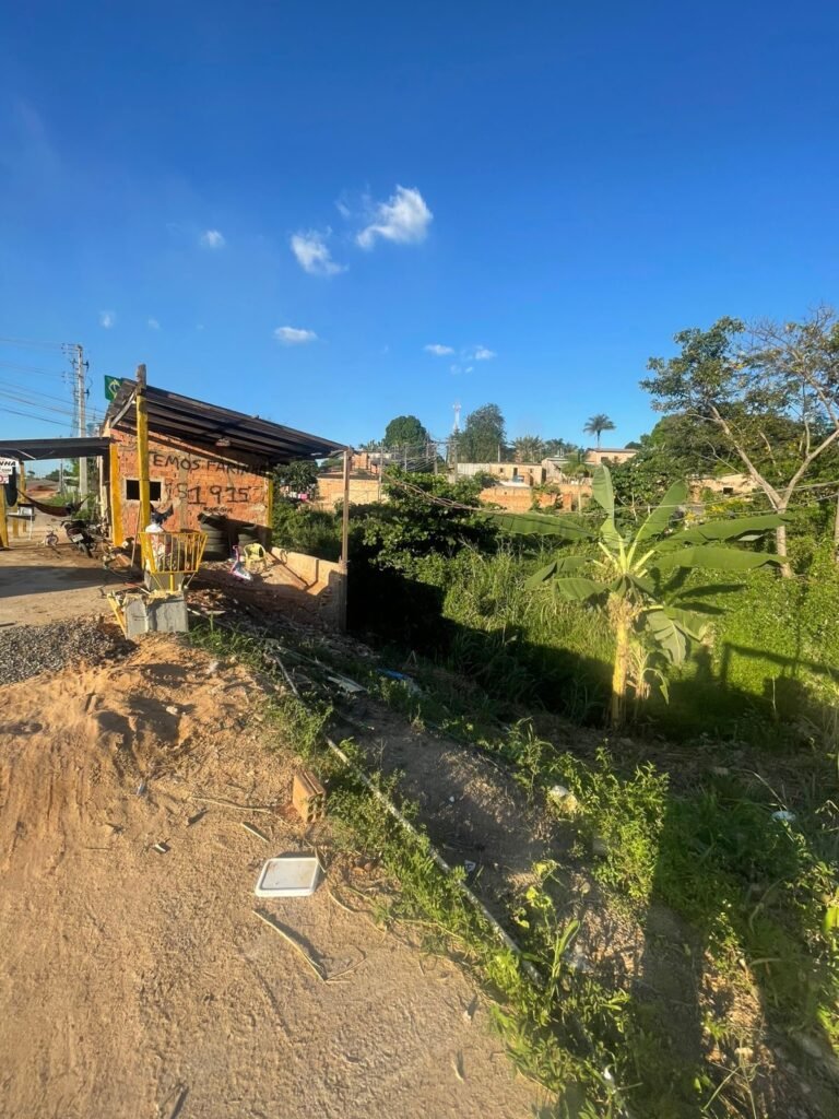 Pastor Evanildo solicita limpeza e desobstrução de córrego no bairro Floresta para evitar alagamentos e riscos à saúde 16 Pastor Evanildo solicita limpeza e desobstrução de córrego no bairro Floresta para evitar alagamentos e riscos à saúde