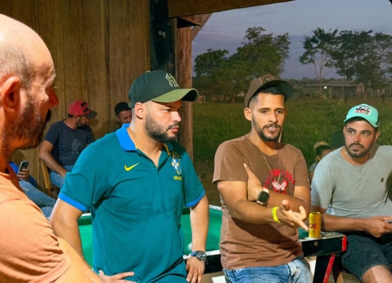 Deputado Edevaldo Neves reforça apoio ao esporte em reunião para a 1ª Copa Entrelinhas Vila Petrópolis 6 Deputado Edevaldo Neves reforça apoio ao esporte em reunião para a 1ª Copa Entrelinhas Vila Petrópolis