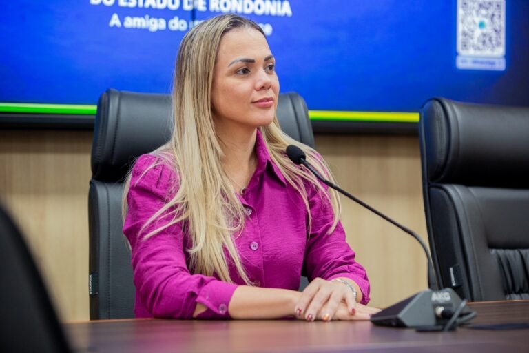 Cláudia de Jesus garante R$ 200 mil para consultas especializadas em Novo Horizonte do Oeste 16 Cláudia de Jesus garante R$ 200 mil para consultas especializadas em Novo Horizonte do Oeste