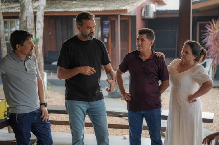 "O produtor rural salva vidas e quase nunca recebe reconhecimento", diz Bruno Bolsonaro Scheid ao destacar doações ao Hospital de Amor 1 "O produtor rural salva vidas e quase nunca recebe reconhecimento", diz Bruno Bolsonaro Scheid ao destacar doações ao Hospital de Amor