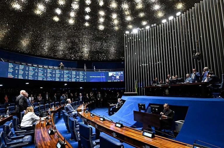Senado aumenta punição a crimes sexuais online contra crianças 4 Senado aumenta punição a crimes sexuais online contra crianças