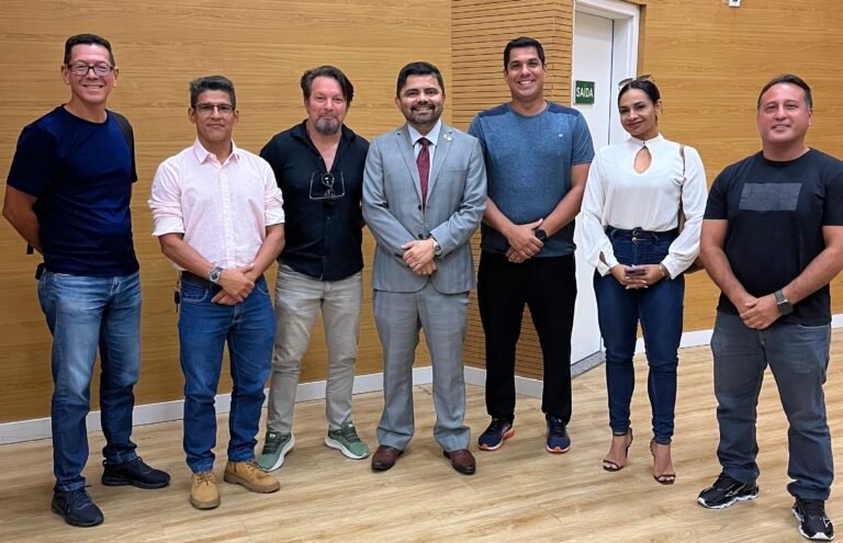 Audiência conduzida por Jesuíno Boabaid define encaminhamentos para valorização dos profissionais de Educação Física em Rondônia 13 Audiência conduzida por Jesuíno Boabaid define encaminhamentos para valorização dos profissionais de Educação Física em Rondônia