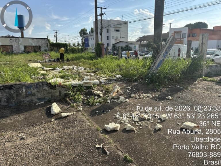 Vereador Dr. Gilber solicita limpeza urgente de terreno abandonado que era sede da Escola de Música Jorge Andrade 14 Vereador Dr. Gilber solicita limpeza urgente de terreno abandonado que era sede da Escola de Música Jorge Andrade