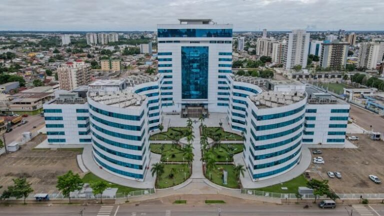 Rondônia amplia capacidade de investimento e acelera obras em todas as regiões do estado 15 Rondônia amplia capacidade de investimento e acelera obras em todas as regiões do estado
