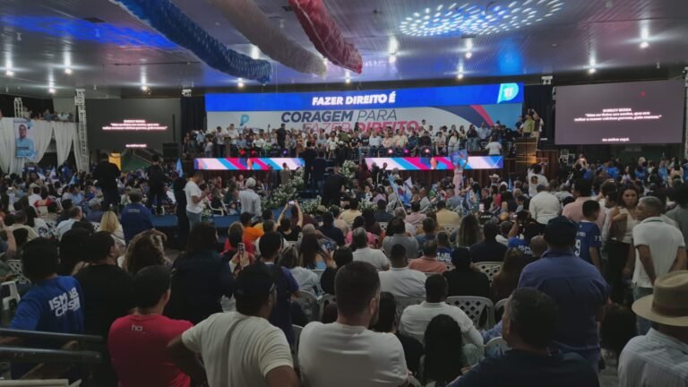 Com casa cheia, Sílvia Cristina lança pré-candidatura ao Senado 5 Com casa cheia, Sílvia Cristina lança pré-candidatura ao Senado