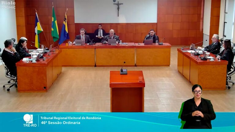 TRE de Rondônia decide que Acir Gurgacz continua inelegível e defesa do ex-senador vai recorrer ao TSE 7 TRE de Rondônia decide que Acir Gurgacz continua inelegível e defesa do ex-senador vai recorrer ao TSE