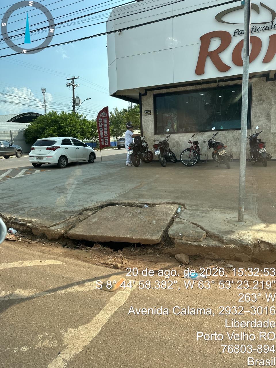 Vereador Zé Paroca cobra instalação de grade em boca de lobo na Av. Calama, no bairro Liberdade