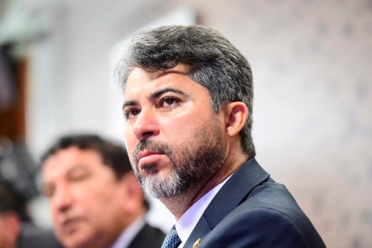 Marcos Rogério diz estar preparado para governar Rondônia, critica gestão atual e apresenta propostas para saúde e segurança 12 Marcos Rogério diz estar preparado para governar Rondônia, critica gestão atual e apresenta propostas para saúde e segurança