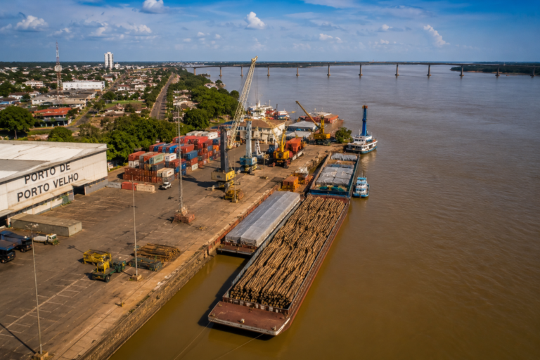 RIO DE DINHEIRO: cargas crescem 77% no Porto de Porto Velho e Madeira ganha força como corredor da economia de Rondônia 17 RIO DE DINHEIRO: cargas crescem 77% no Porto de Porto Velho e Madeira ganha força como corredor da economia de Rondônia