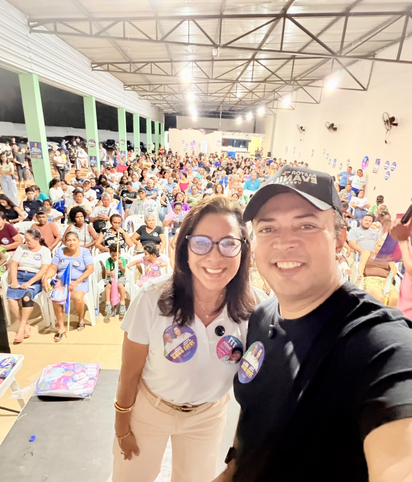 Márcia da Saúde e Pastor Evanildo reúnem mais de 500 pessoas e mostram força na Zona Leste de Porto Velho 2 Márcia da Saúde e Pastor Evanildo reúnem mais de 500 pessoas e mostram força na Zona Leste de Porto Velho