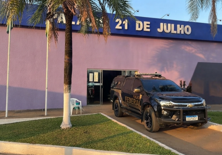 Polícia Federal deflagra operação na Prefeitura em Nova Mamoré 12 Polícia Federal deflagra operação na Prefeitura em Nova Mamoré