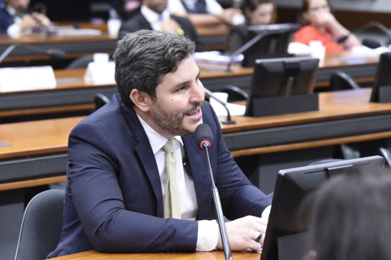 Maurício Carvalho garante avanço da PEC da Transposição na CCJ 18 Maurício Carvalho garante avanço da PEC da Transposição na CCJ