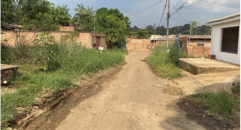ATUAÇÃO PARLAMENTAR – Vereador Pastor Evanildo cobra limpeza e abertura de rua para melhorar acesso de moradores no bairro Aeroclube 1 ATUAÇÃO PARLAMENTAR – Vereador Pastor Evanildo cobra limpeza e abertura de rua para melhorar acesso de moradores no bairro Aeroclube